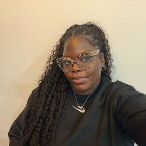 Meet your Posher, Erin
